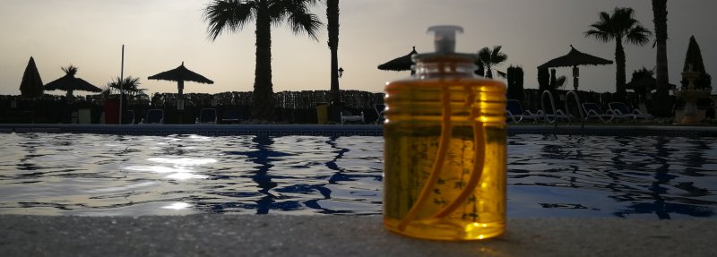 vela-de-citronela-antimosquitos-terrazas-piscinas